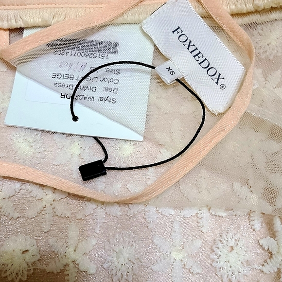 NWT  Foxie Ladies XS UK 6/8 Sheer Cream & Pink Floral Lace Dress 👗 - Picture 7 of 7